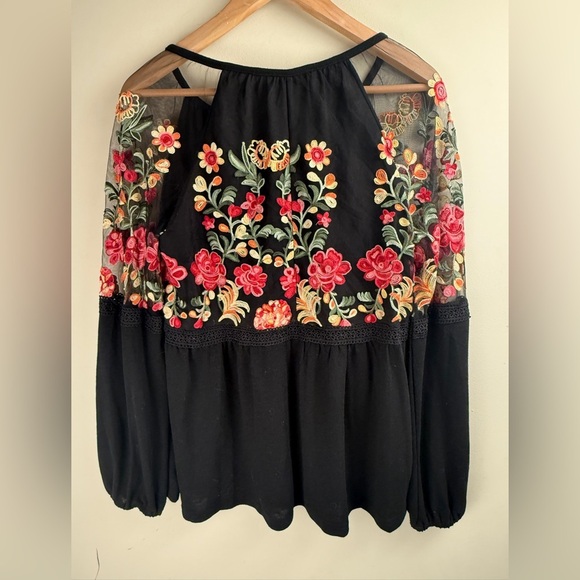 Women's Embroidered Black Baby Doll Long Sleeve Shirt Size Small Oversized Boho - Picture 2 of 11